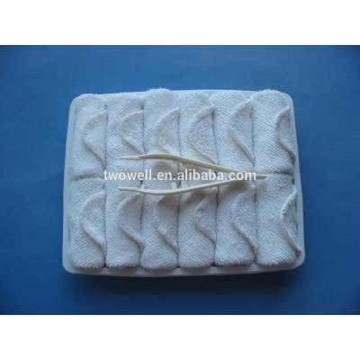 airline face towel for business class served hot and cold